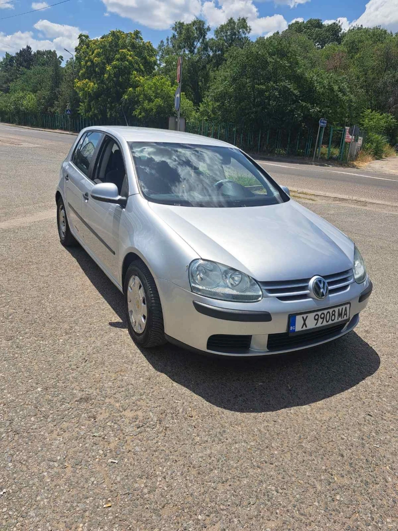 VW Golf 1.6i, снимка 2 - Автомобили и джипове - 47838982