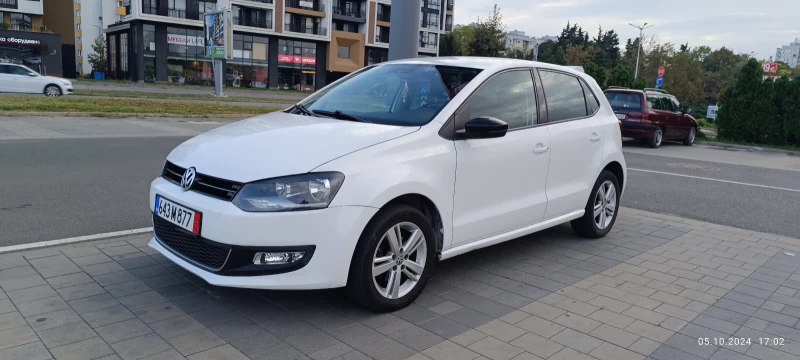 VW Polo Автомат , снимка 2 - Автомобили и джипове - 47491800