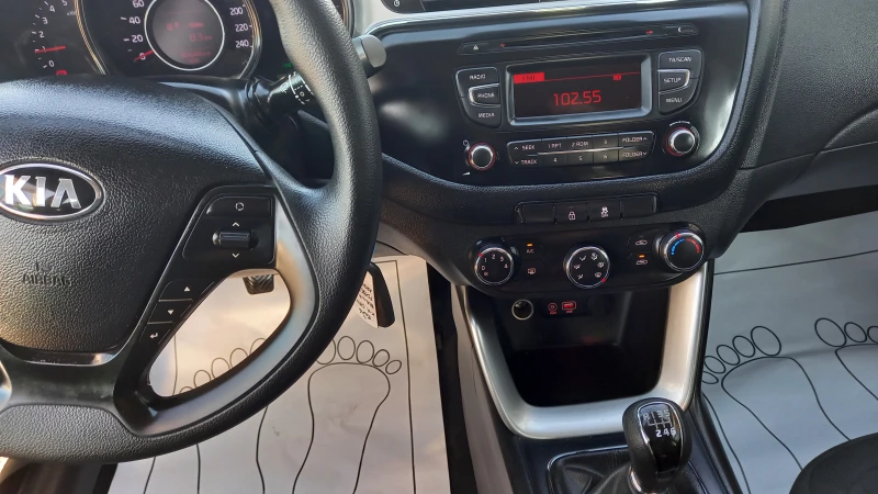 Kia Ceed 1.6CRDi-80000km.= Evro6, снимка 7 - Автомобили и джипове - 48132248