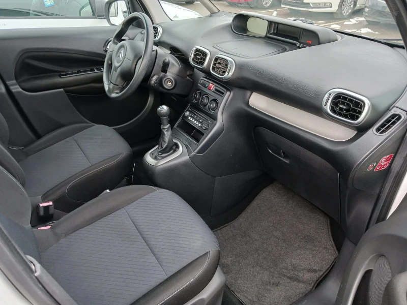 Citroen C3 Picasso 1.2 i euro6, снимка 9 - Автомобили и джипове - 48466295