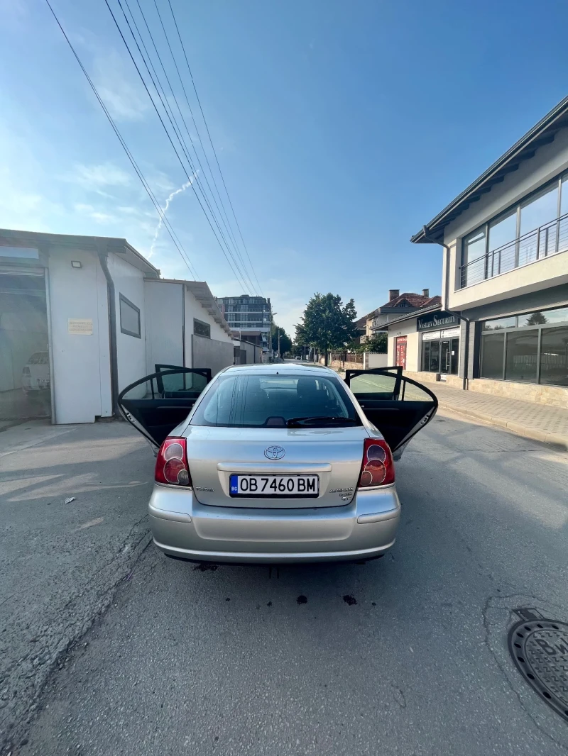 Toyota Avensis, снимка 7 - Автомобили и джипове - 48593318