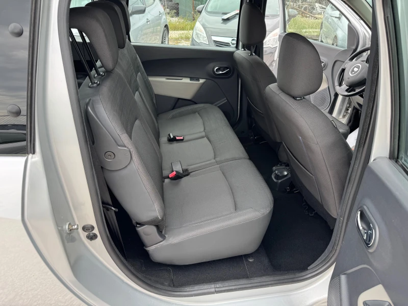 Dacia Lodgy 1.5DCI-NAVI-KAMERA-7-MESTA, снимка 13 - Автомобили и джипове - 50442416