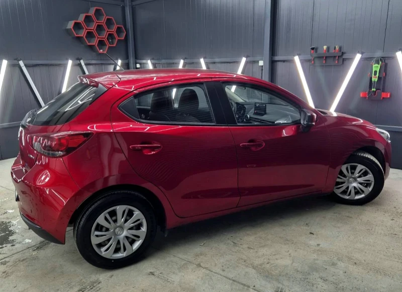 Mazda 2 1.5 90кс 61000км ГАРАНЦИОННА , снимка 4 - Автомобили и джипове - 52975246
