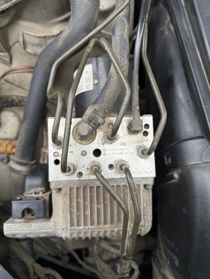 Mercedes-Benz E 320, снимка 7 - Автомобили и джипове - 52353406