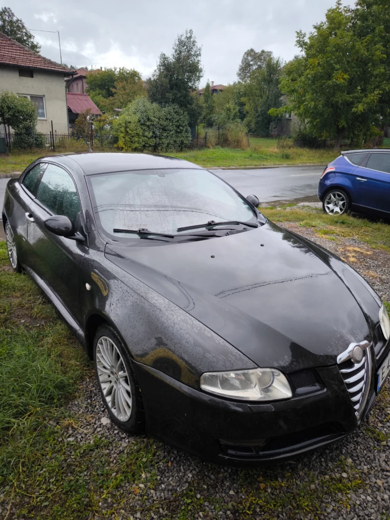 Alfa Romeo Gt 1.9, снимка 3 - Автомобили и джипове - 53011096