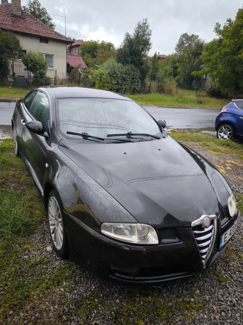 Alfa Romeo Gt 1.9, снимка 4 - Автомобили и джипове - 53011096