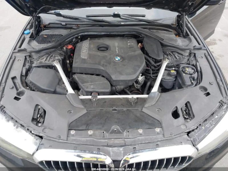 BMW 530 2.0L I-4 DI, DOHC, VVT, TURBO, 248HP Rear Wheel, снимка 15 - Автомобили и джипове - 53342807