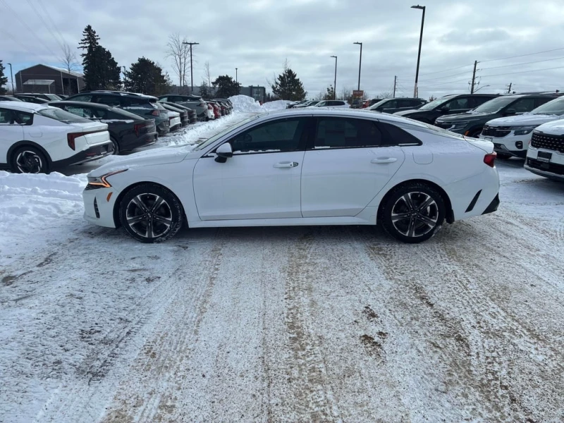 Kia K5 * EX * CARFAX * БЕЗ ПЪРВОНАЧАЛНА ВНОСКА, снимка 2 - Автомобили и джипове - 53426189