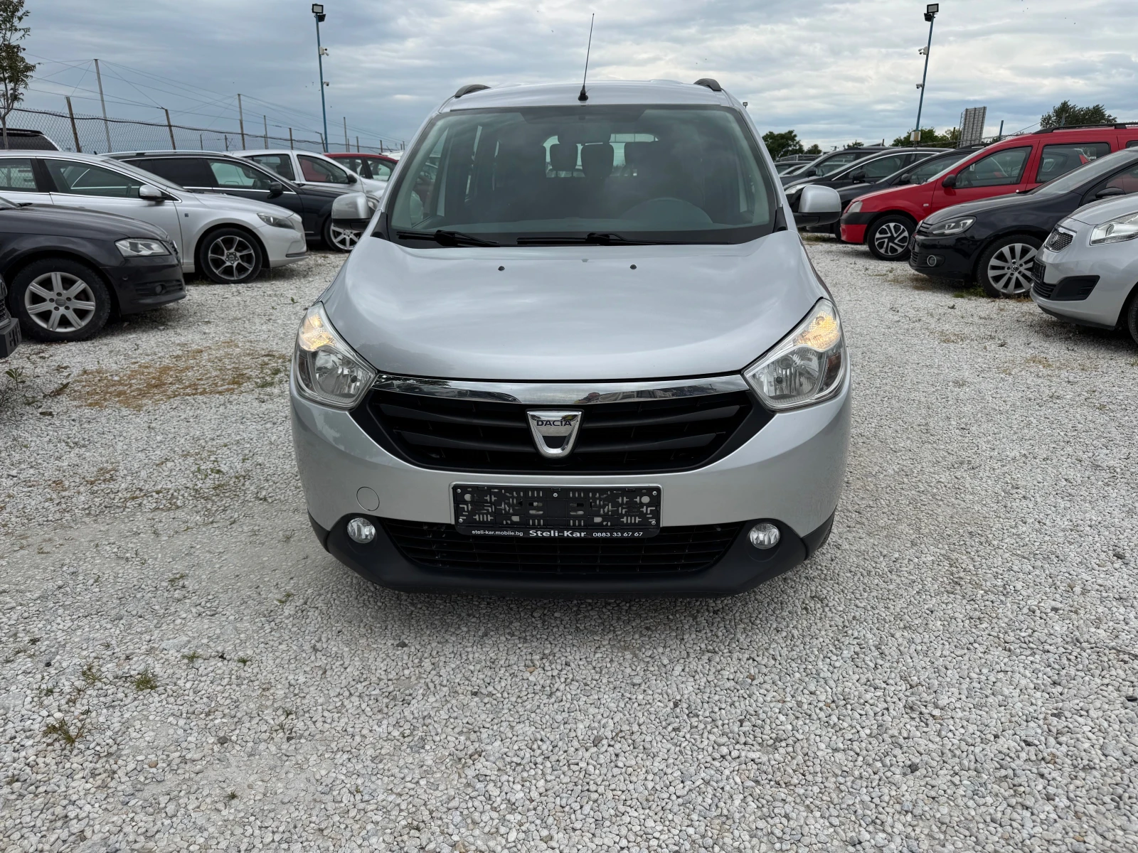 Dacia Lodgy 1.5DCI-NAVI-KAMERA-7-MESTA - изображение 8