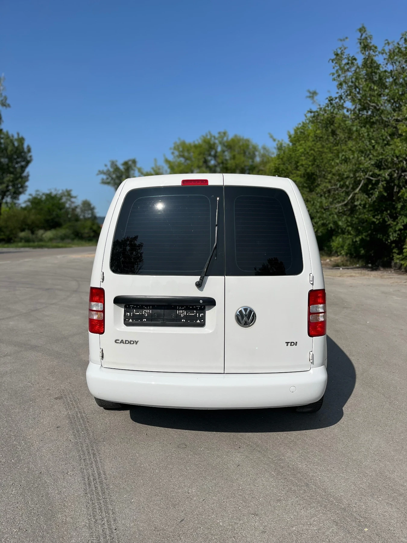 VW Caddy 1.6 TDI КЛИМАТИК - изображение 5