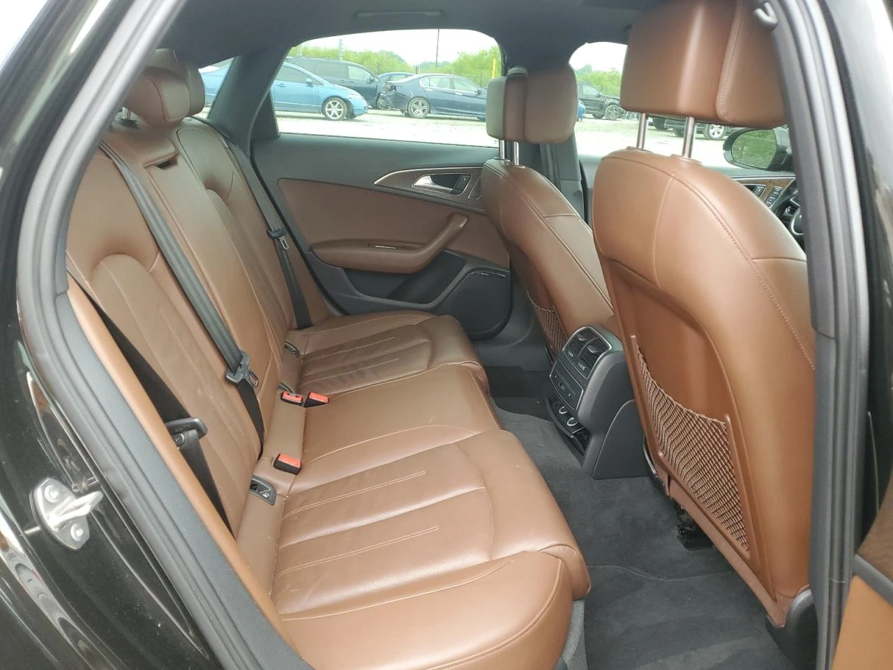 Audi A6 Premium Plus  - изображение 10