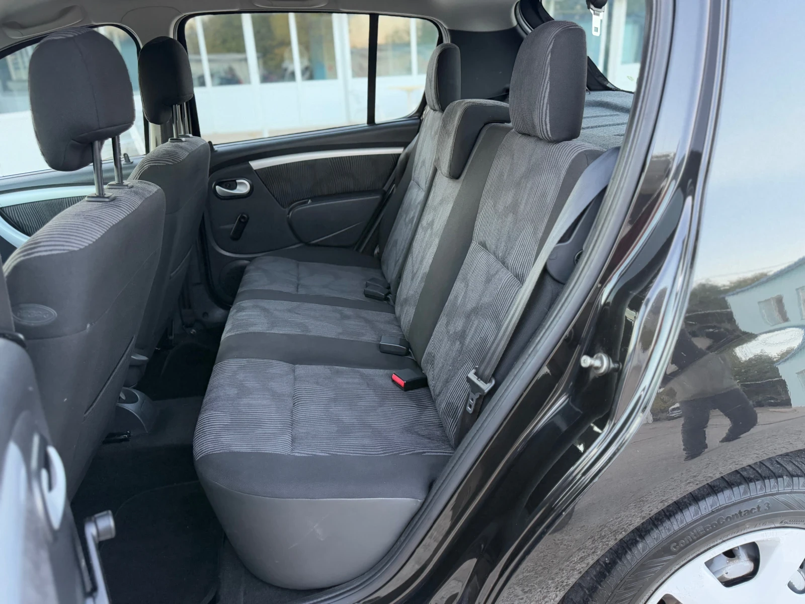 Dacia Sandero | Mobile.bg — изображение 11