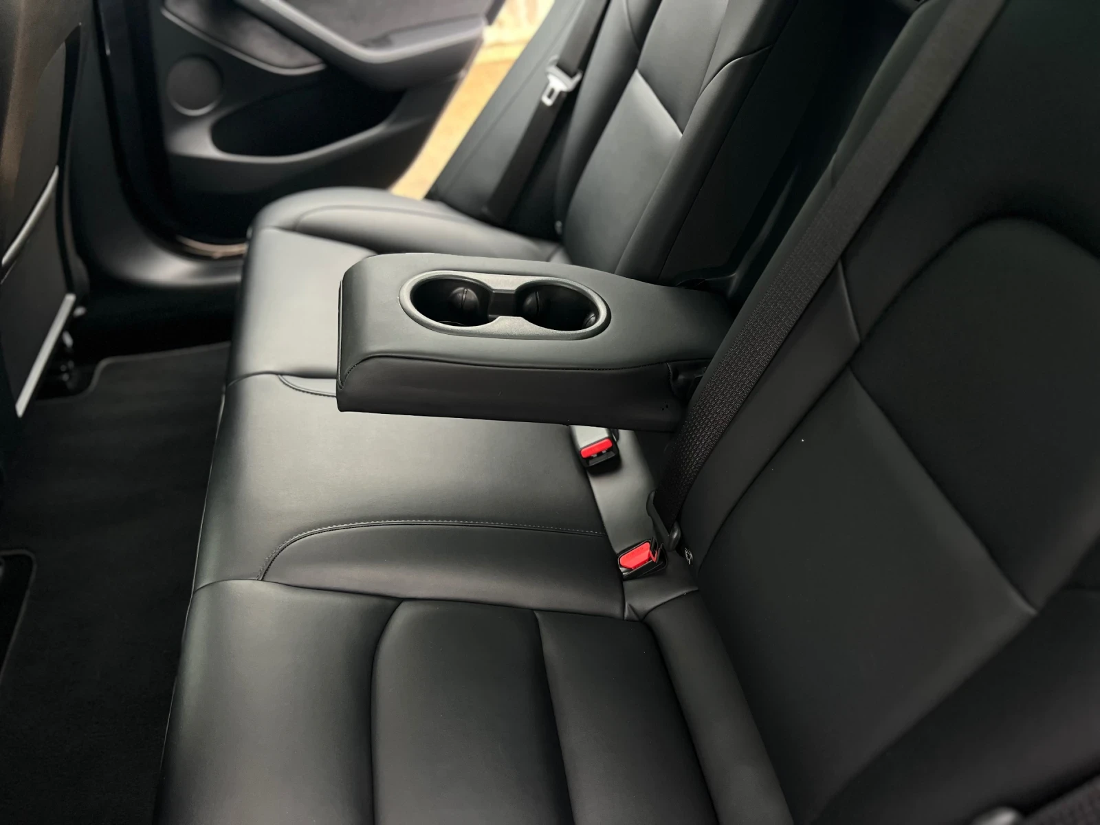 Tesla Model 3 | Mobile.bg � ����������� 11