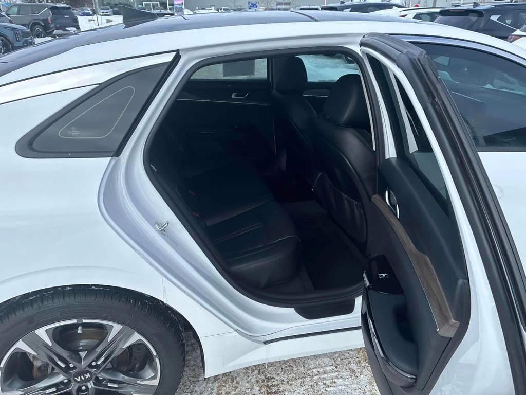 Kia K5 * EX * CARFAX * ��� ������������ ������ | Mobile.bg � ����������� 16