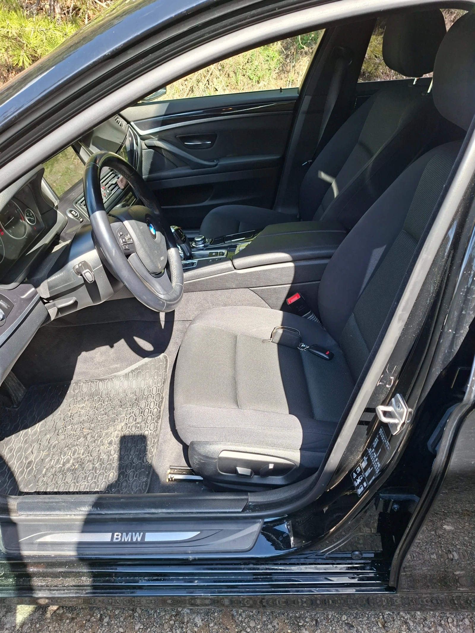 BMW 520 520 X-drive LCI, снимка 7 - Автомобили и джипове - 54127640