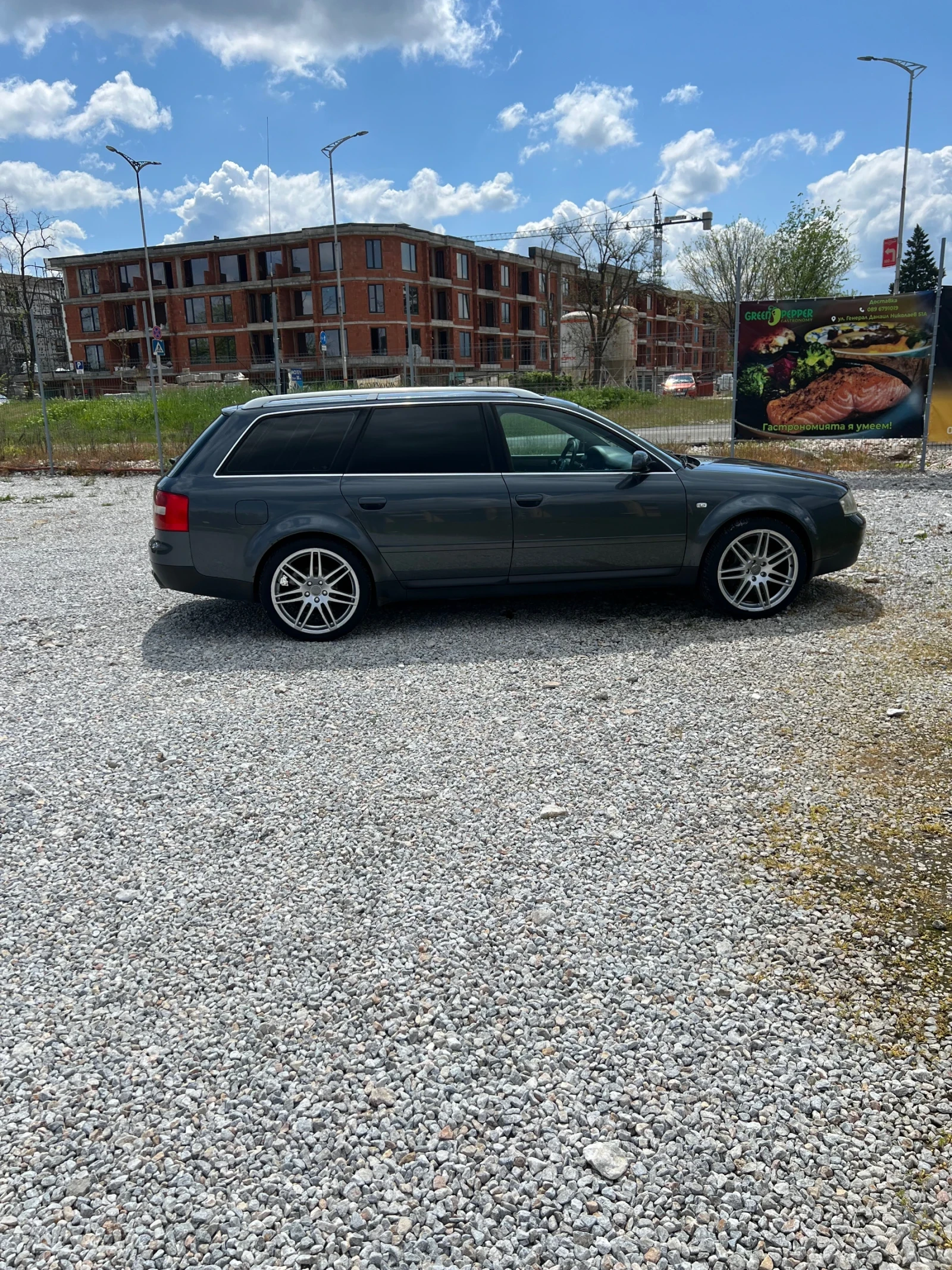 Audi A6 4.2i, снимка 4 - Автомобили и джипове - 54135501