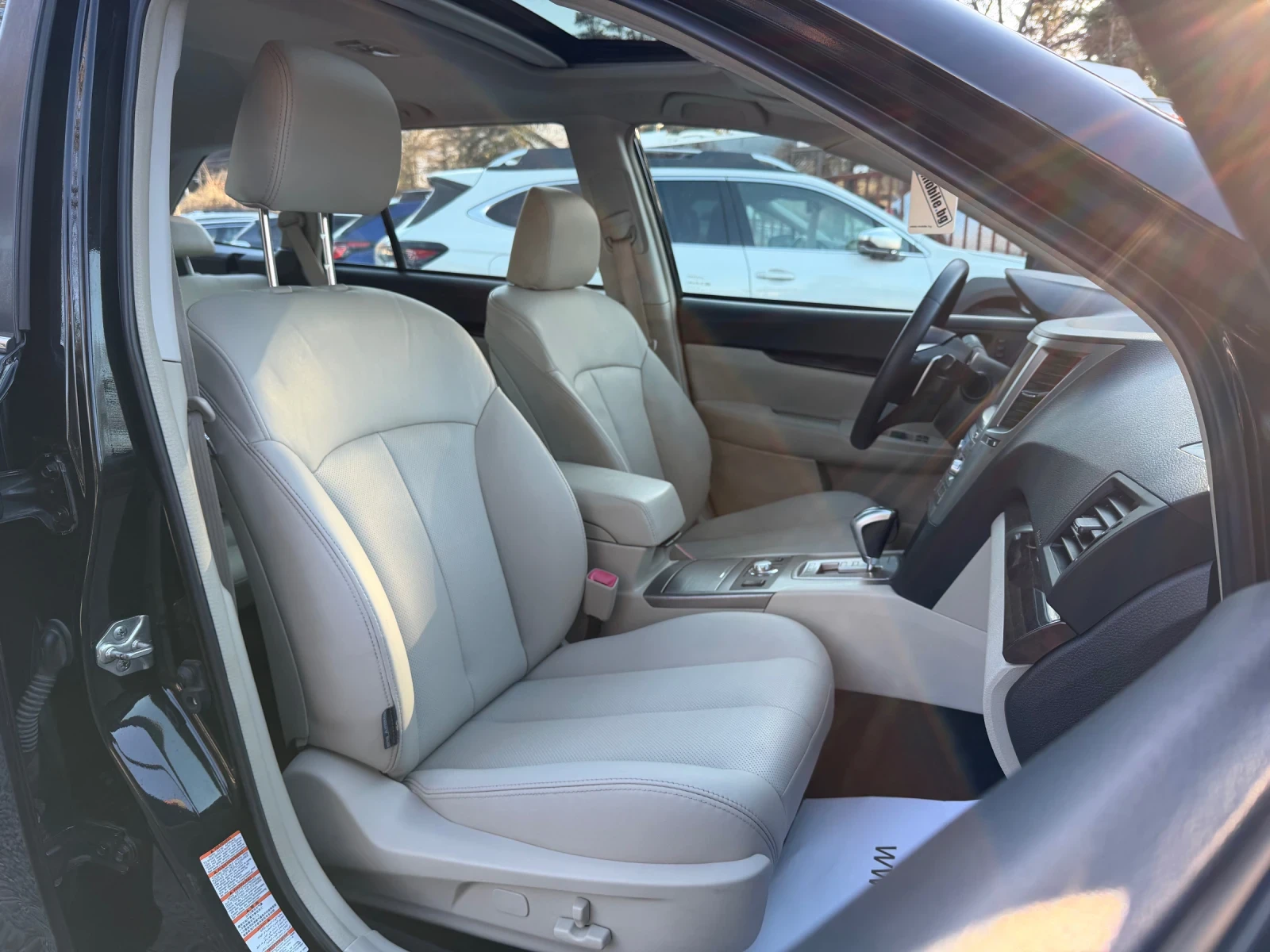 Subaru Outback 3.6 EXECUTIVE, снимка 11 - Автомобили и джипове - 54162482