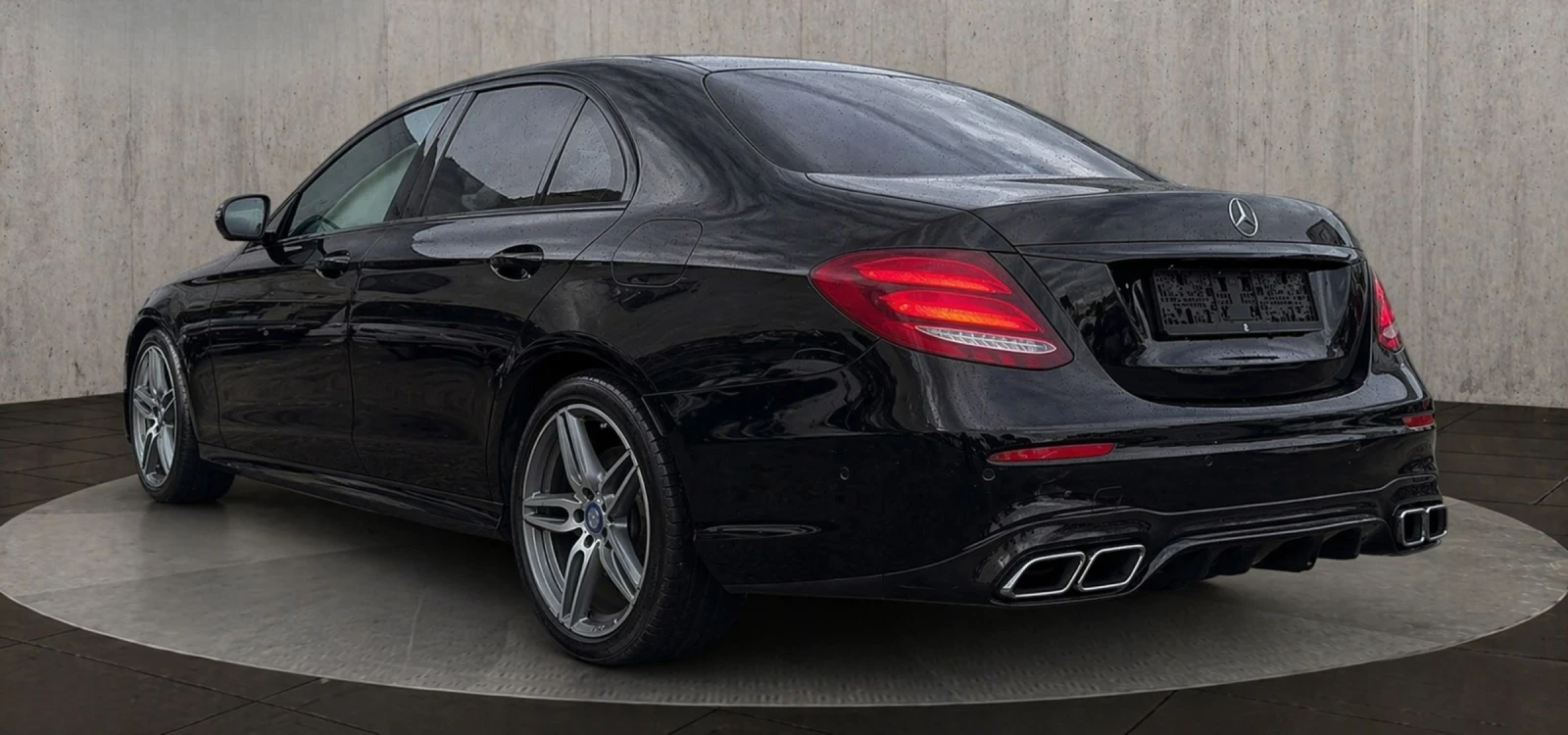 Mercedes-Benz E 350 ОЧАКВАН ВНОС Mercedes E350d * AMG Line* , снимка 3 - Автомобили и джипове - 54299645