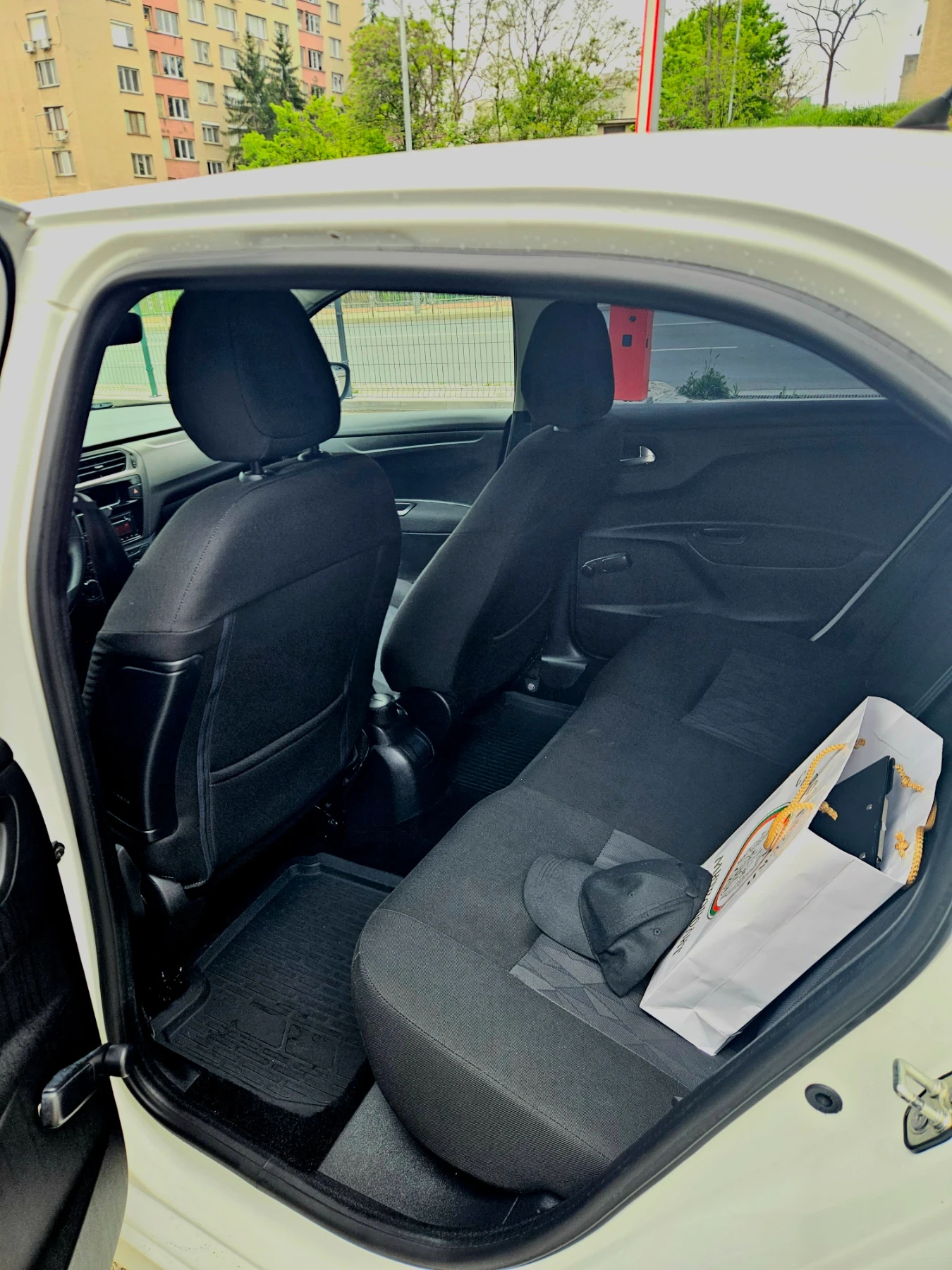 Citroen C-Elysee 1200 Първи Собственик , снимка 10 - Автомобили и джипове - 54483399