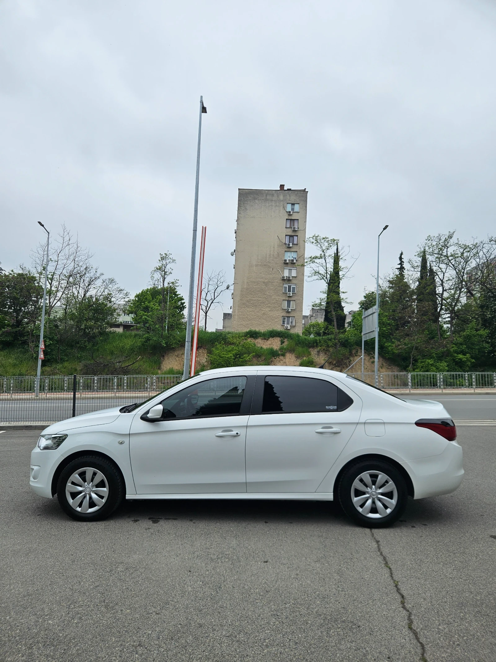 Citroen C-Elysee 1200 Първи Собственик , снимка 8 - Автомобили и джипове - 54483399
