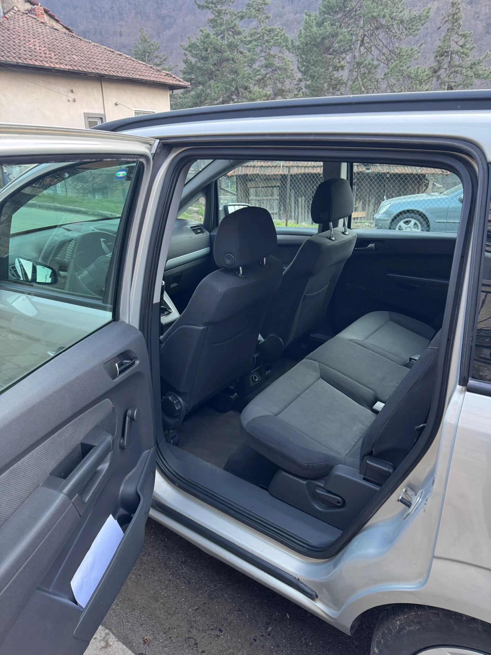 Opel Zafira, снимка 7 - Автомобили и джипове - 54483716