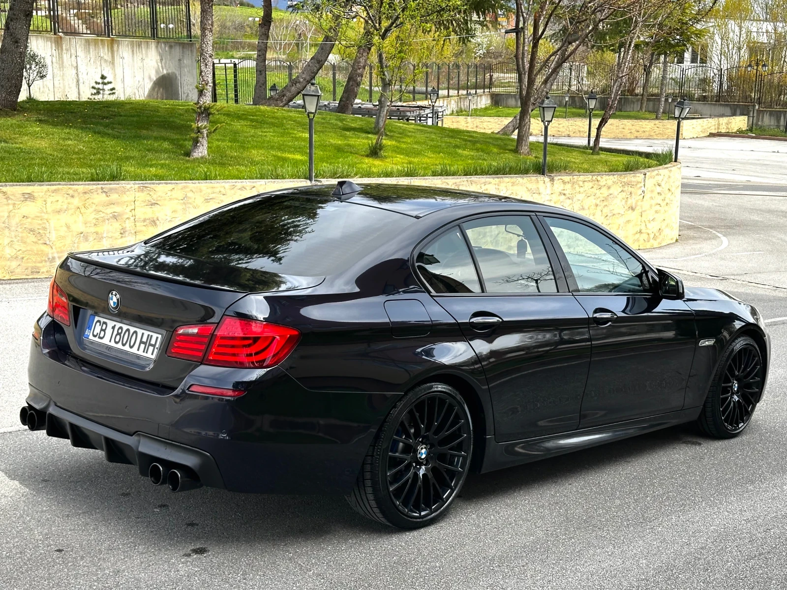 BMW 525 * CARBON SCHWARZ * F1 * DYNAMIC, снимка 3 - Автомобили и джипове - 55014150