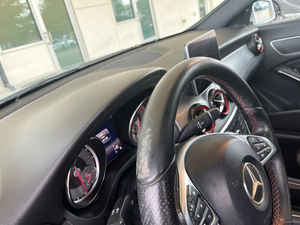 Mercedes-Benz CLA 250 4Matic * AMG SPORT PACKAGE, снимка 8 - Автомобили и джипове - 55281054