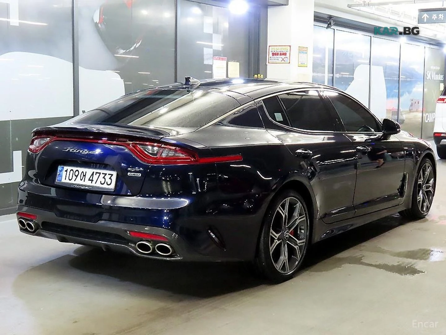 Kia Stinger 3.3 GT AWD* DISTRONIC* KRELL* 360* ХЕДЪП* ОБДУХ* , снимка 4 - Автомобили и джипове - 55802667