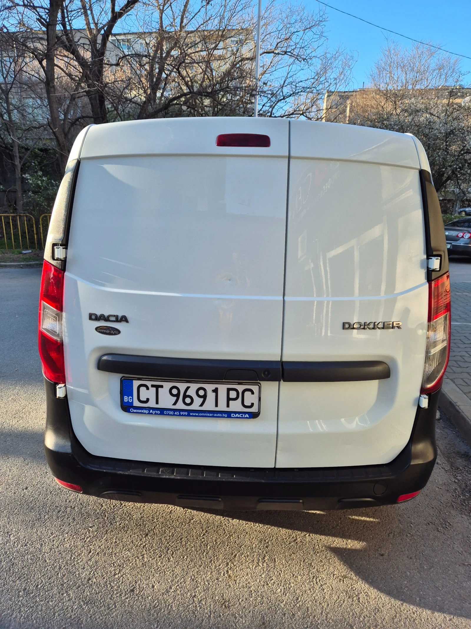 Dacia Dokker Ван, снимка 11 - Автомобили и джипове - 56002193