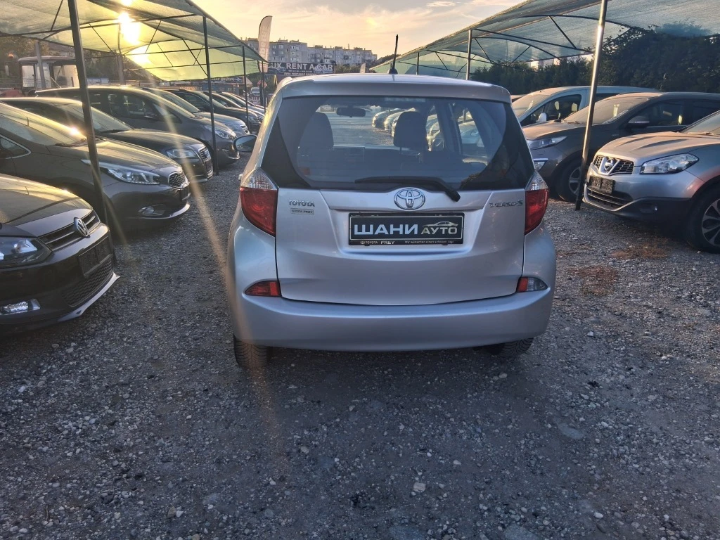 Toyota Verso S, снимка 5 - Автомобили и джипове - 56122345