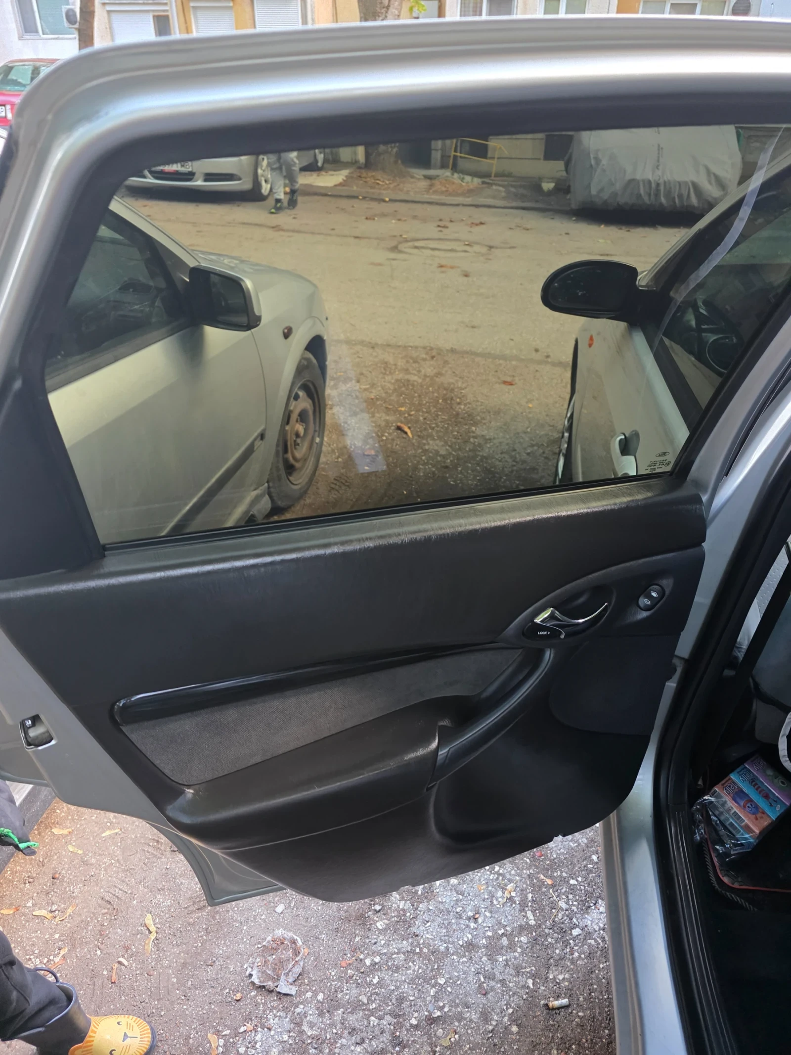 Ford Focus 1.8tdci 115, снимка 9 - Автомобили и джипове - 56247112