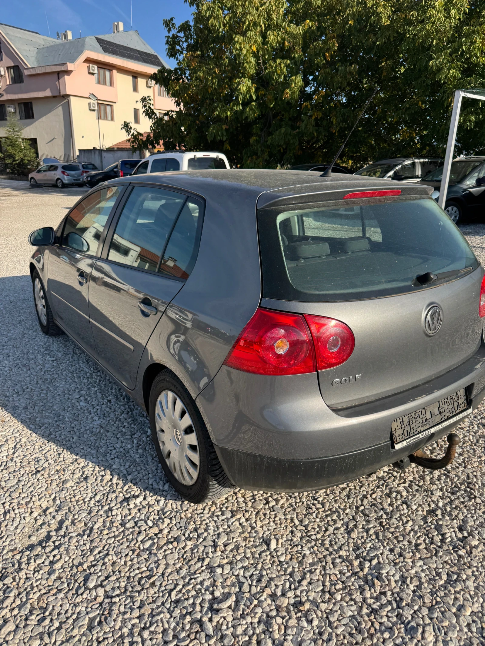 VW Golf 1.6 стария мотор, снимка 4 - Автомобили и джипове - 56415740