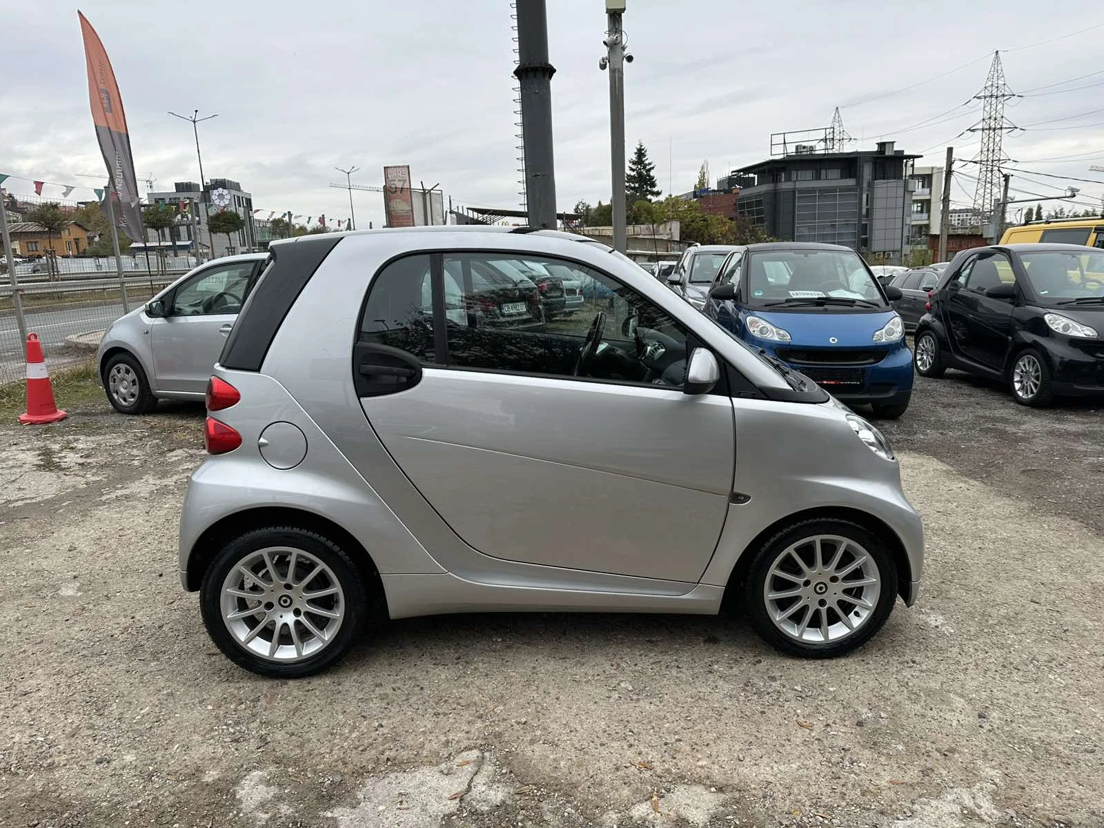 Smart Fortwo 1.0I �������� Carplay ��������� 98000�� | Mobile.bg � ����������� 7
