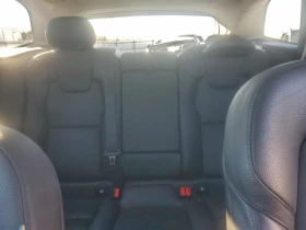 Volvo XC60 B5 MOMENTUM, снимка 9