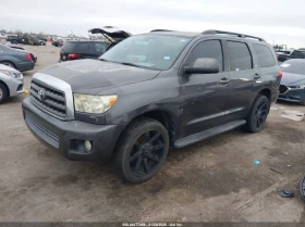 Toyota Sequoia 5.7l Sr5 5.7L V8, снимка 2
