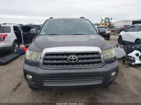 Toyota Sequoia 5.7l Sr5 5.7L V8, снимка 12