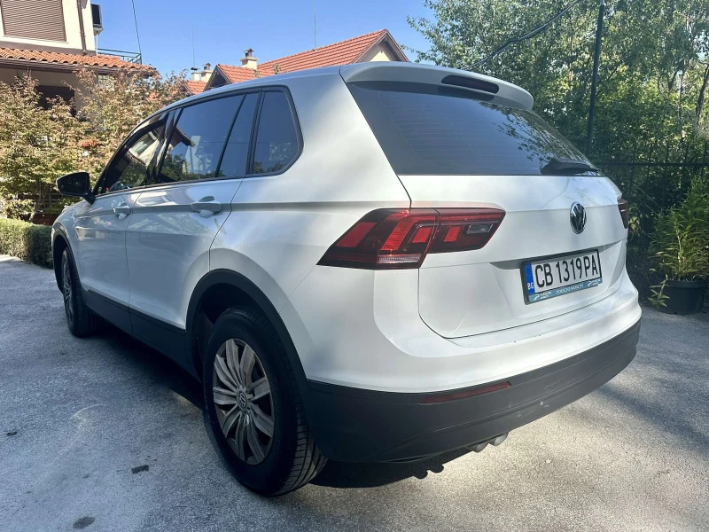 VW Tiguan, снимка 4 - Автомобили и джипове - 47656858