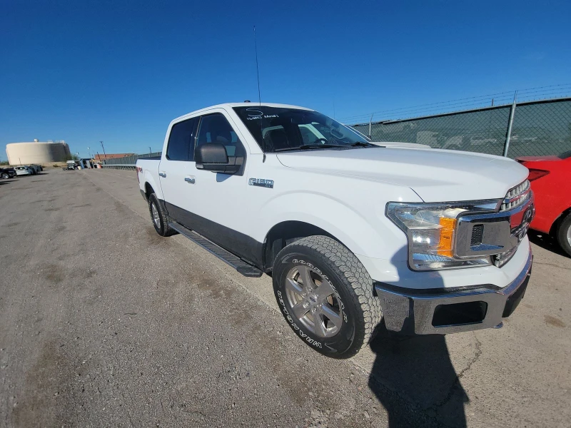 Ford F150 XLT Crew Cab Extra Short Bed/5.0L/AWD, снимка 3 - Автомобили и джипове - 48237081