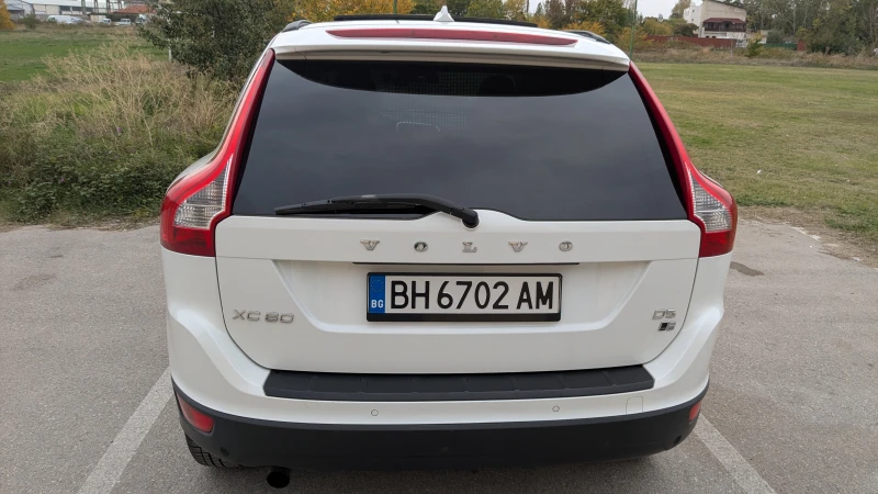 Volvo XC60, снимка 15 - Автомобили и джипове - 52120883