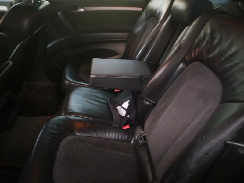 Audi Q7, снимка 15 - Автомобили и джипове - 52335068