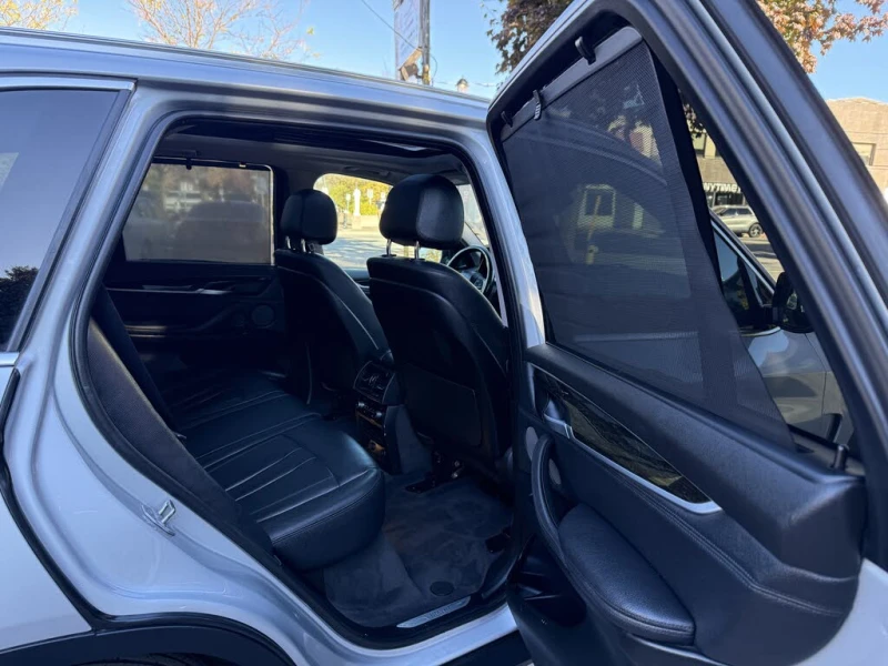 BMW X5 xDrive35i AWD АвтоКредит* (ЦЕНА ДО БГ), снимка 9 - Автомобили и джипове - 52619904