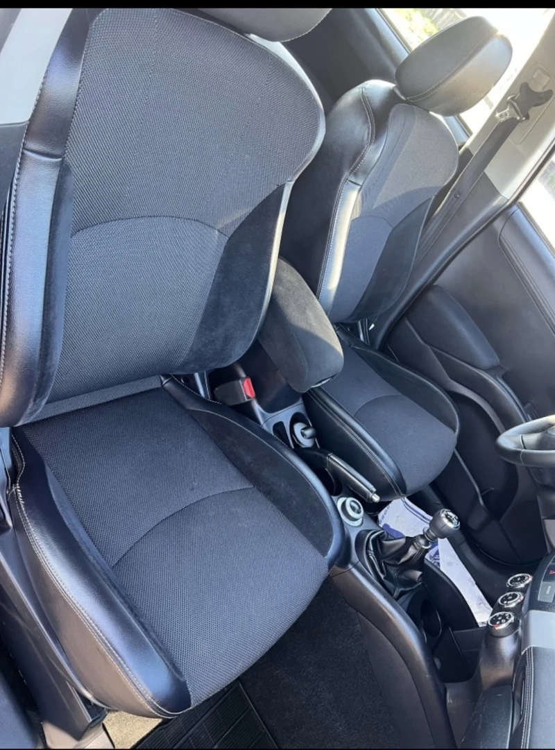 Peugeot 4007 2.2 hdi 7 места, снимка 11 - Автомобили и джипове - 52919128