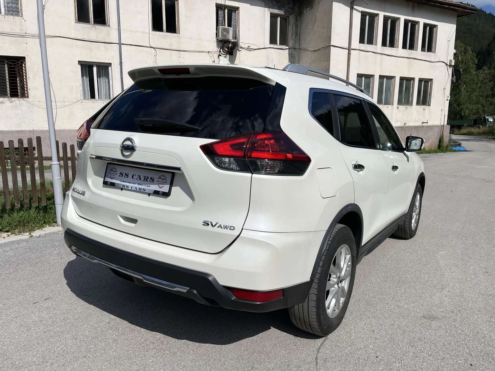 Nissan Rogue 2.5 SV AWD - изображение 4