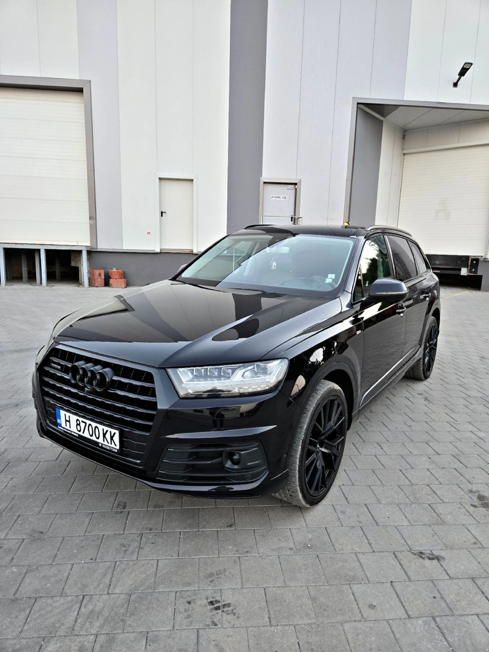 Audi Q7 S-line* Shadow line* МАСАЖ* ПАНОРАМА* ОБДУХВАНЕ* B - изображение 2