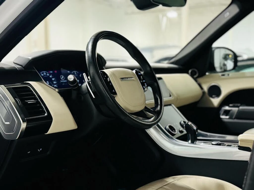 Land Rover Range Rover Sport * АВТО КРЕДИТ* ЦЕНА ДО БГ * СЕРВИЗНА ИСТОРИЯ *  - изображение 8