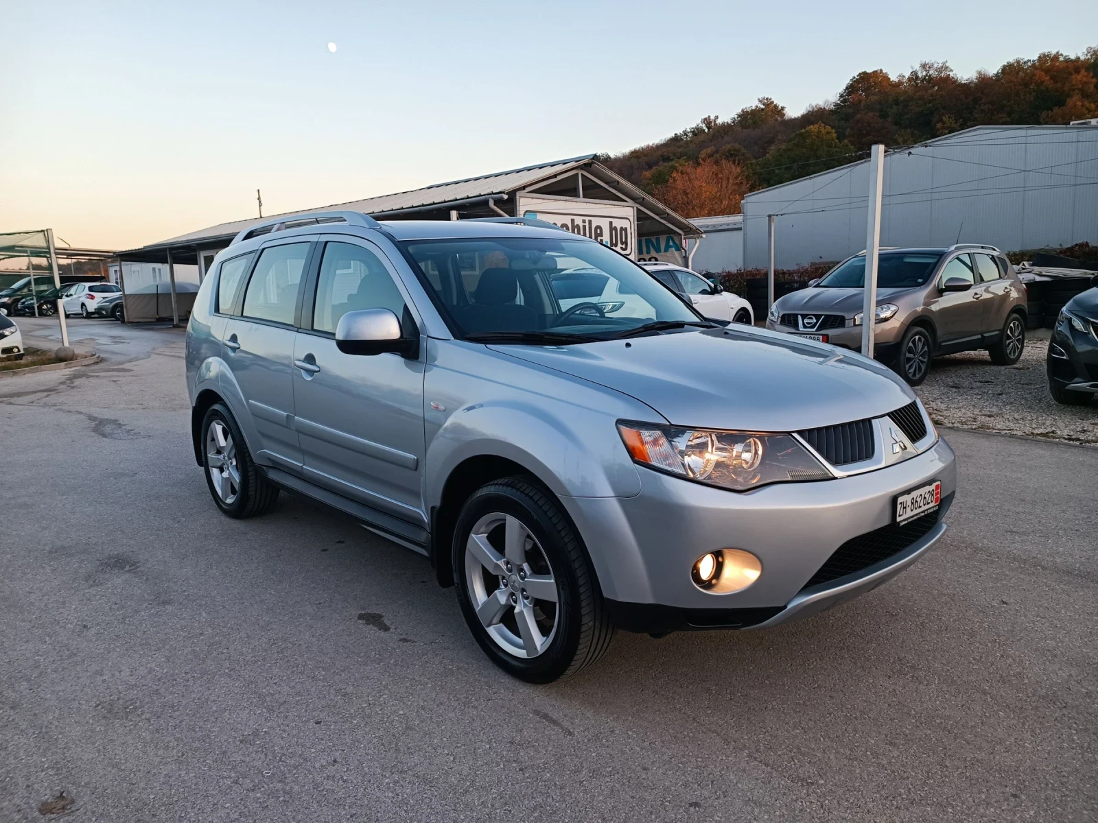 Mitsubishi Outlander 2.4i-170кс-ШВЕЙЦАРИЯ-РЪЧКА-4Х4 - изображение 2