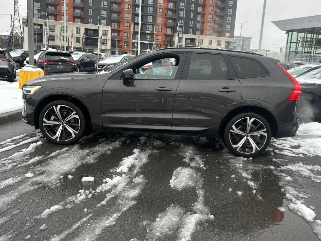 Volvo XC60 Ultimate Dark Theme  CARFAX - изображение 2