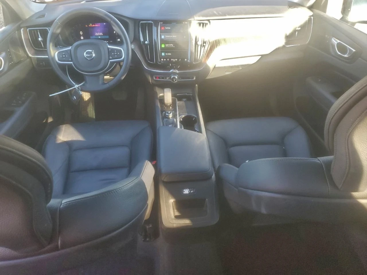 Volvo XC60 B5 MOMENTUM - изображение 8