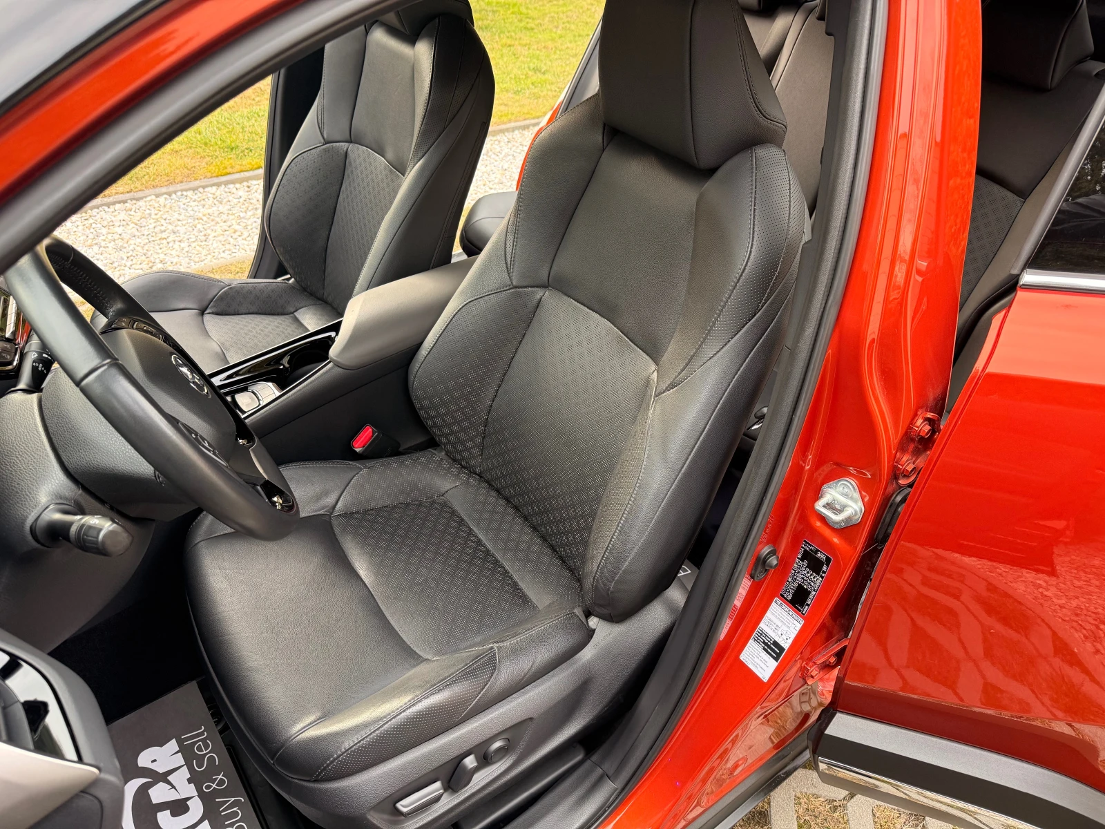 Toyota C-HR 2.0 HYBRID* 45000км* FULL - изображение 6