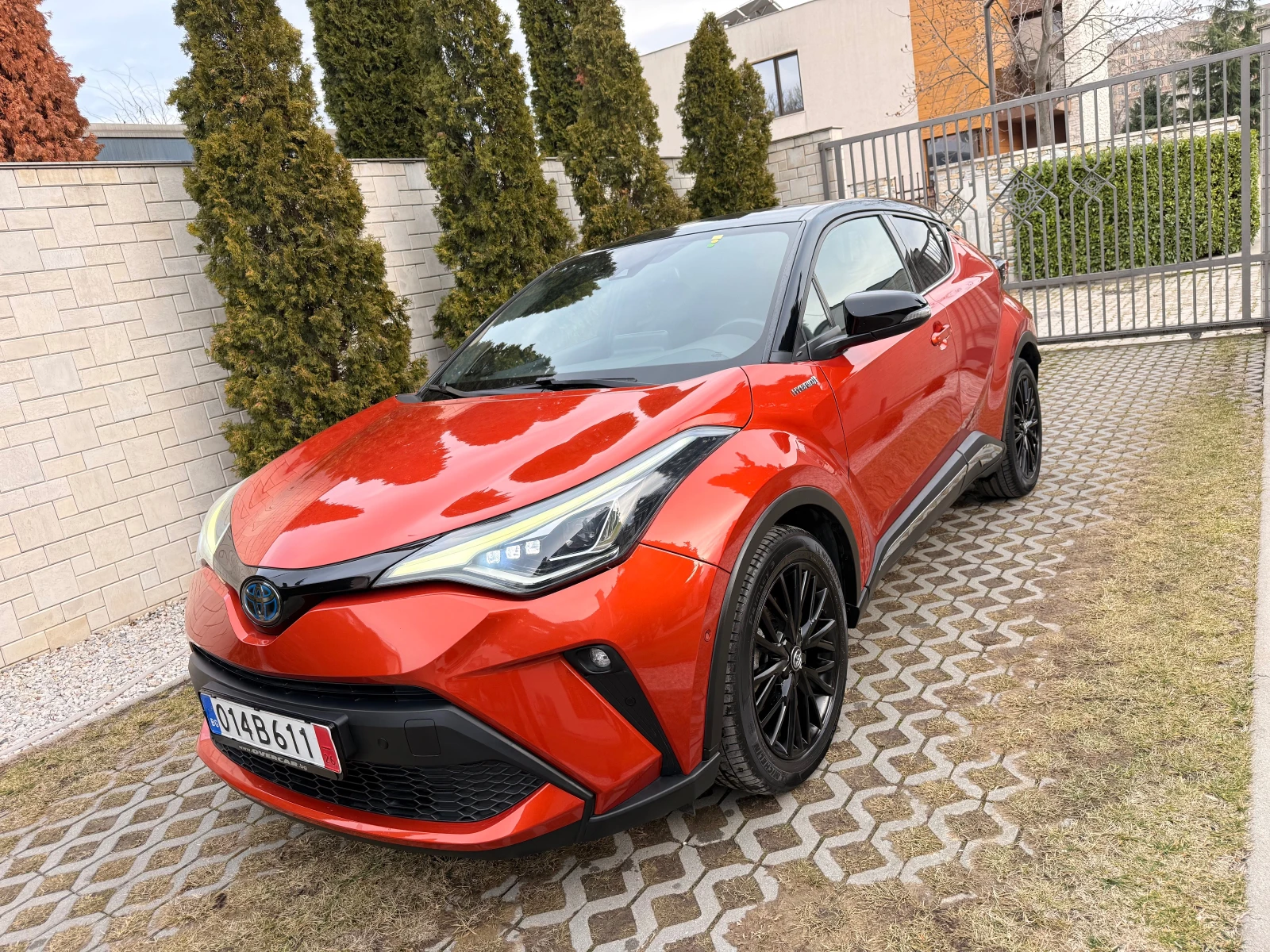 Toyota C-HR 2.0 HYBRID* 45000��* FULL | Mobile.bg � ����������� 1